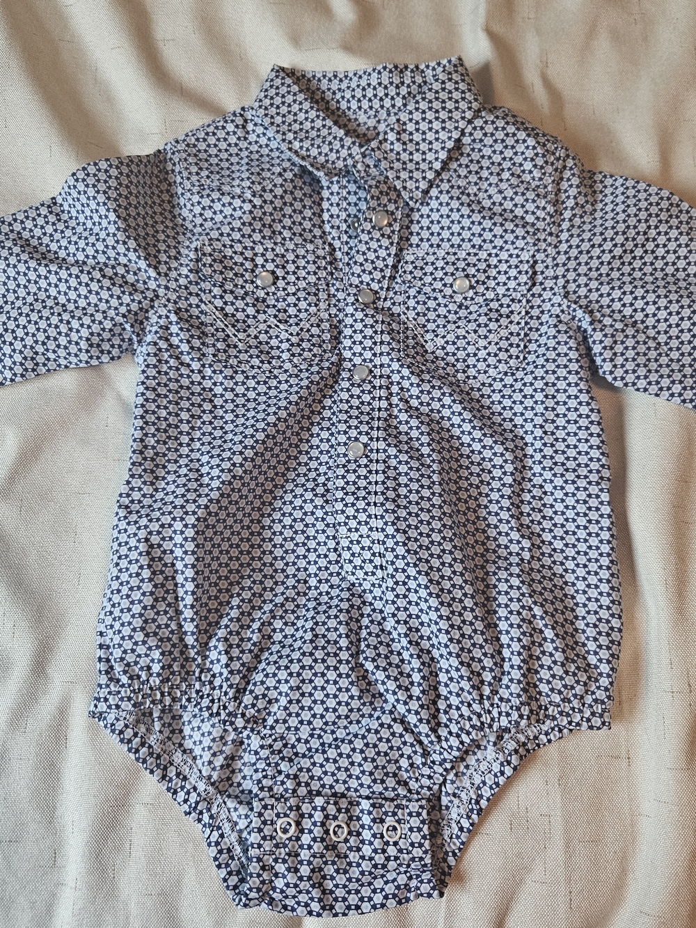 Wrangler Baby Long-Sleeve Snap Onsie in Navy & White Geometric Print
